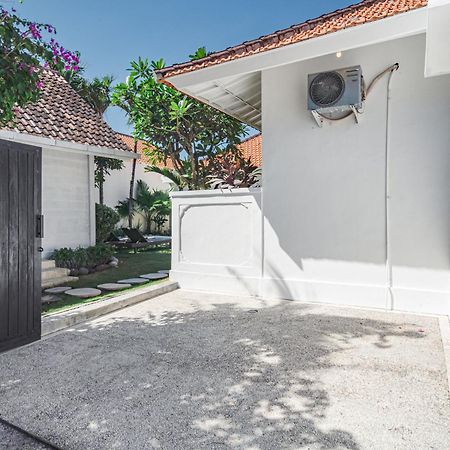 Green Garden Seminyak Villa Exterior photo