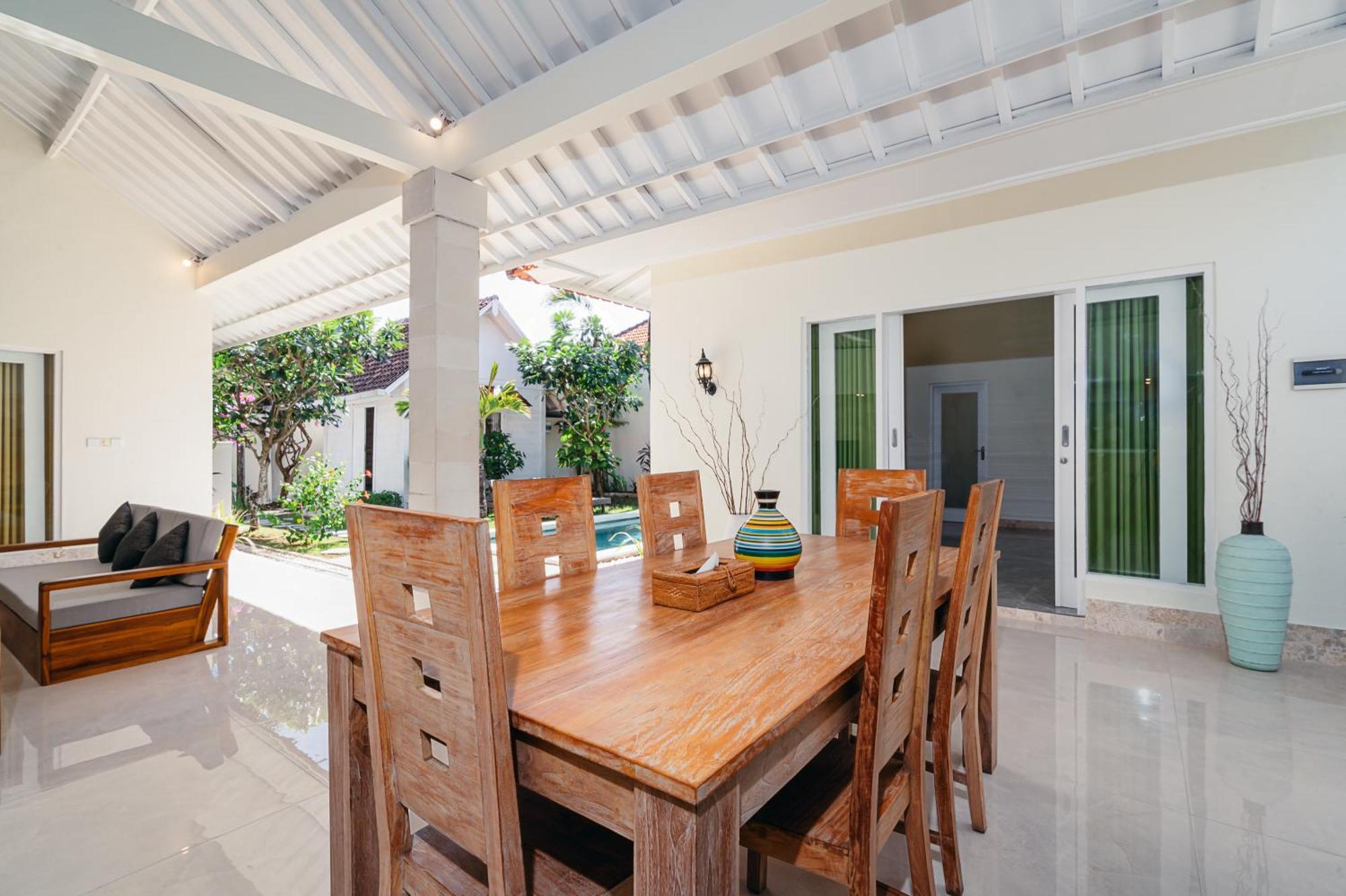 Green Garden Seminyak Villa Exterior photo
