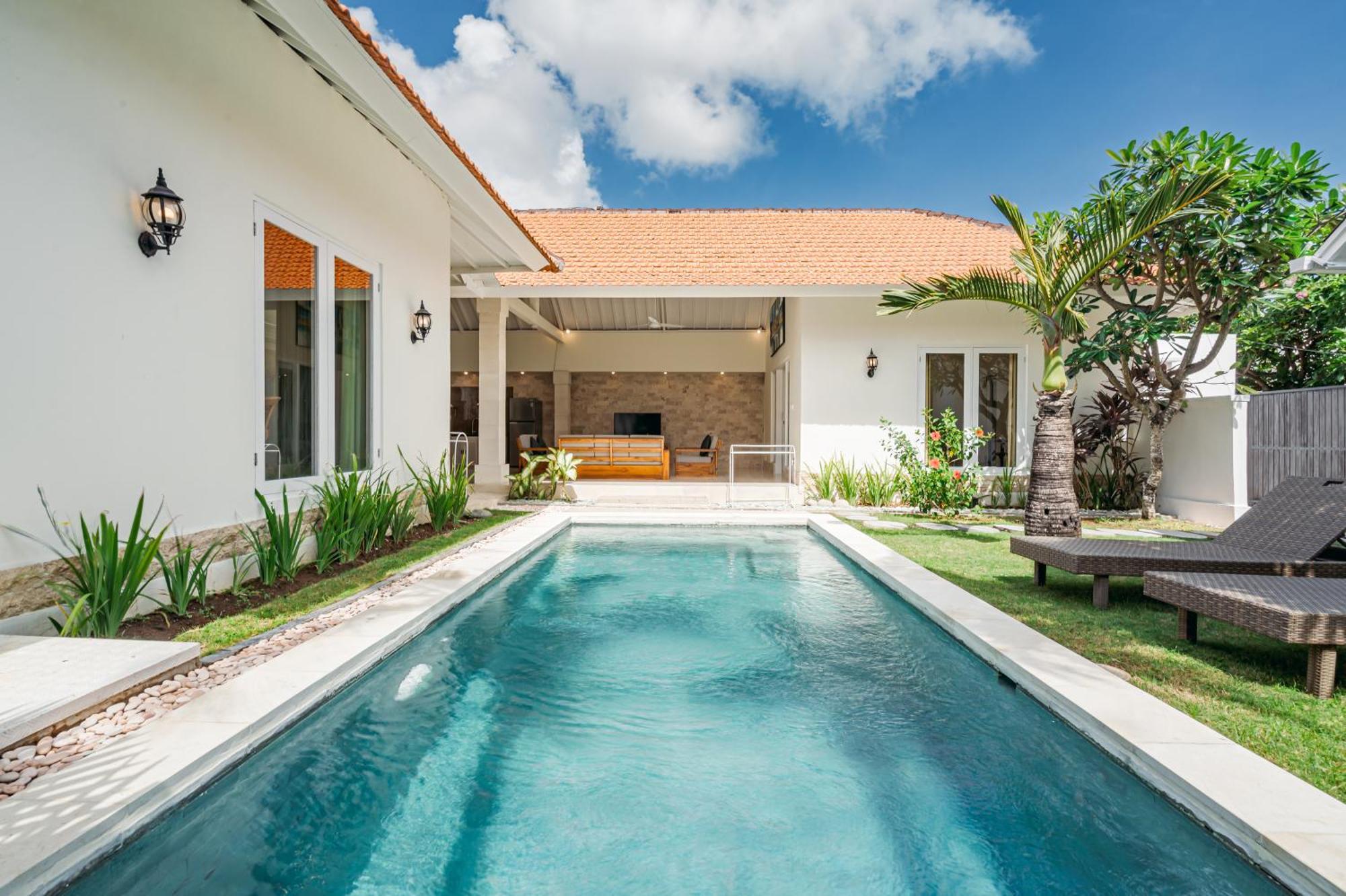 Green Garden Seminyak Villa Exterior photo